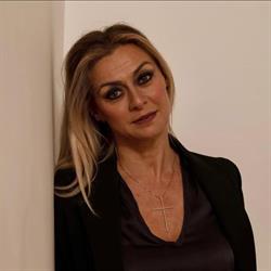 Monika Novak - Property Finder
