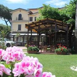 Hotel Virginia a Marina di Massa
