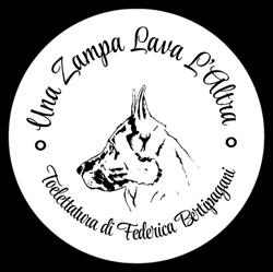 UNA ZAMPA LAVA L'ALTRA
