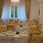 Ristorante con Piscina
