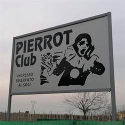 Pierrot Club