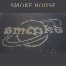 Smoke House Tuscolana - Sigarette Elettroniche - Kiwi - Usa e getta - Svapo e Puff