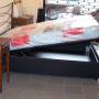 Letto con Vano Cose D'Interni