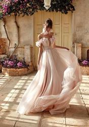 Creations Larusse