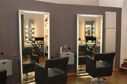Atelier De Coiffure