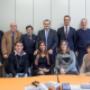 Lo Staff