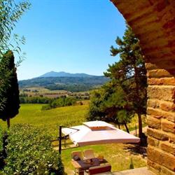 Poggio Cantarello Country Home Tuscany