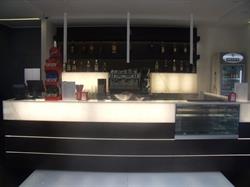 Lounge Bar Cafe T12