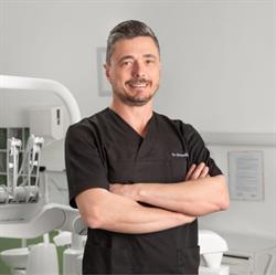 Dr. Giovanni Salvetti