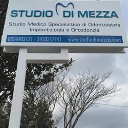 Studio Odontoiatrico Di Mezza