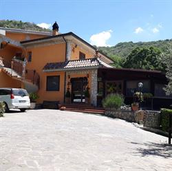 Agriturismo L'Alberata