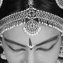 Danza Indiana Roma Bharatanatyam - Kaustubha
