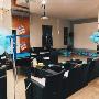 # Hashtag Bar di Chen Feifei