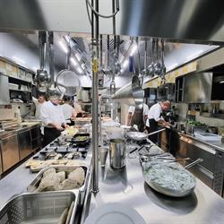 BIZZOCA ARREDI COMMERCIALI S.R.L.