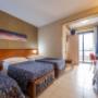 Spacious guest room