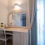 Guest room with double bed(s)