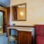 Spacious guest room