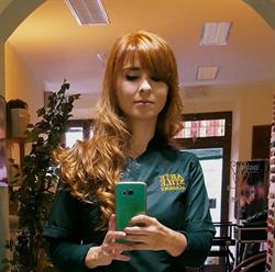 Lai Annarita - Hair Stylist & Make-Up Artist
