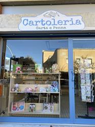 EDICOLA CARTA E PENNA di Mogetta Floriana