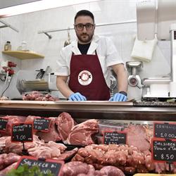 Macelleria E Polleria Di Albano Sebastiano