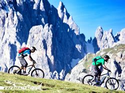 La Bici Volante Di De Zorzi Luca