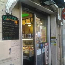 Gusto Gelateria Creperia