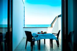 In Riva al Mare Bed & Breakfast - CIR 19083009C100204