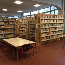 Biblioteca Di Broni