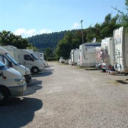Le Mimose Area Attrezzata Sosta Camper - Bracciano - RM