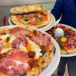Pizzeria, Antipasteria di Manuto Francesco Il rifugio di Zòrr