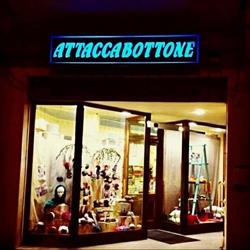 Attaccabottone Merceria Specializzata
