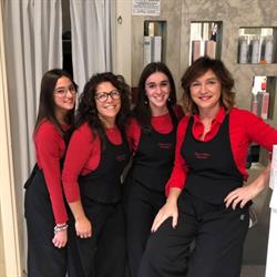 Forma & Colore  Acconciature di Elena Lorini