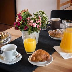 Bed & Breakfast Fiumicino Feel at Home