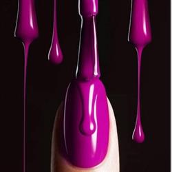 Monia nails center