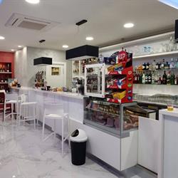 Amazon Counter - KISS BAR