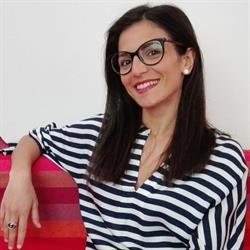 Dott.ssa Alessandra Sirianni - Psicoterapeuta Psicologa perinatale Insegnante di Yoga Mindfulness
