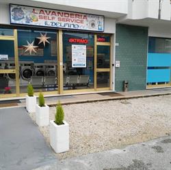 Morciano  Lavanderia il Delfino Self Service