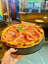 Titina Pizza Pub