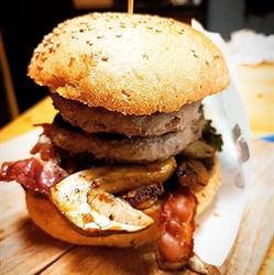 Officine Anthony's Hamburgeria Pizzeria Birreria