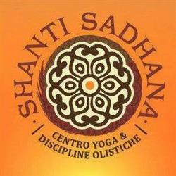 Shanti Sadhana - Yoga e discipline olistiche