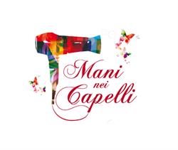 Mani nei Capelli di Sgrigna Elena.