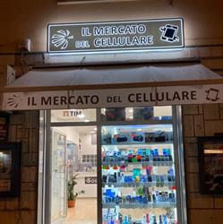 Il Mercato Del Cellulare Di Andrea Cafiero