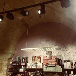 FemmeFatale - Forniture per estetica e parrucchieri - Ingrosso e dettaglio