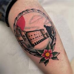 Tratto Nero Tattoo & Piercing Studio