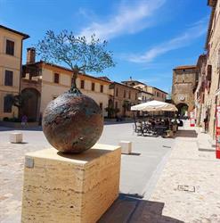 Delle Mura