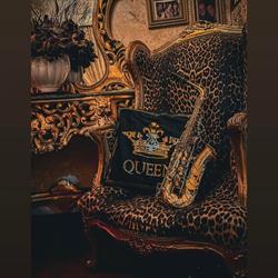 Queen Piano Bar