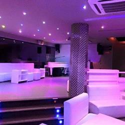 BBC BAIA BEACH CLUB. DISCO AMERICAN-LOUNGE-BAR. EVENTI.