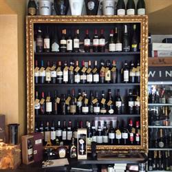 Glamour Wine Cafè