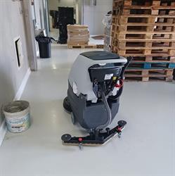 IMPRESA DI PULIZIA PULIPALACE