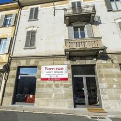 Farriran Di Farri Saeid - Importatore diretto di Pregiati Tappeti Persiani